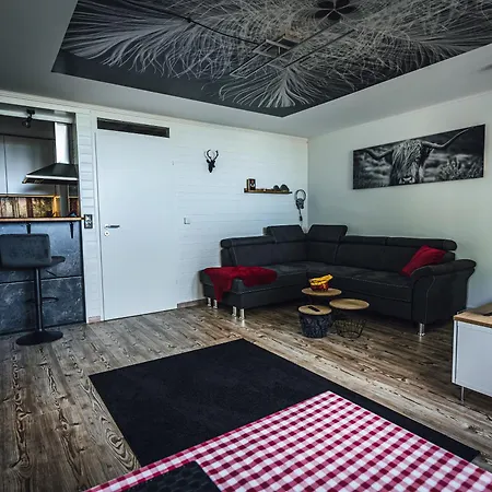 Tanken Im Schwarzwald *